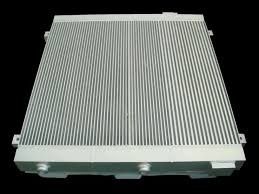 Staub saugen Sie bronzierten Aluminiumluftkompressor-Wärmetauscher-Heizkörper, Stange 2-40