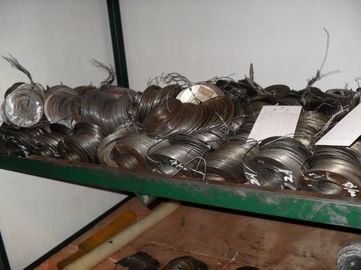 Verdrängte hohe Flossen-Rohr-Maschine mit Rohstoffe CS/SS/WIE/Kupfer/Alu/Titanrohre